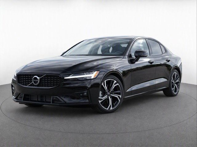 Used 2023 Volvo S60 B5 Plus w/ Climate Package AWD/4WD image 3