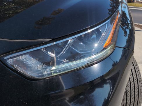 Used 2024 Toyota Highlander Platinum image 6