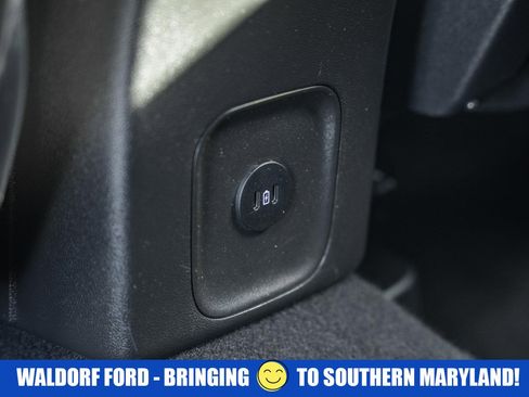 Used 2024 Ford Escape ST-Line Elite image 35