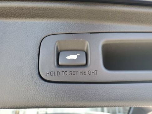 Certified 2024 Honda CR-V EX-L image 9