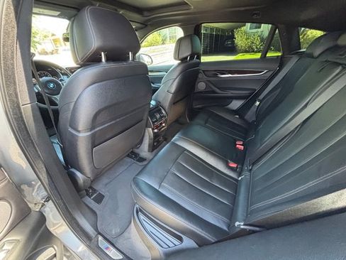 Used 2019 BMW X6 sDrive35i w/ M Sport Package RWD image 32