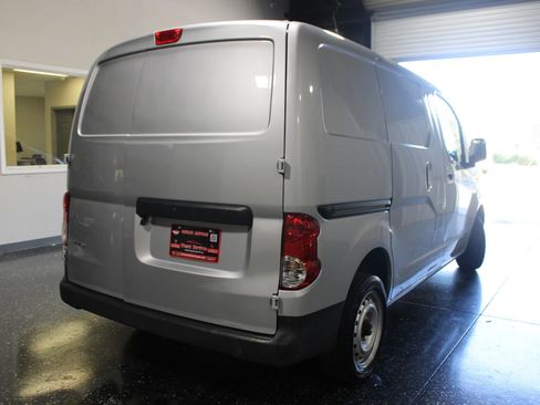 Used 2015 Chevrolet City Express LS image 2