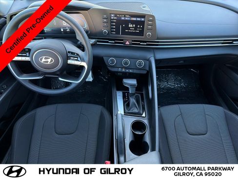 Certified 2026 Hyundai Elantra SE FWD image 14