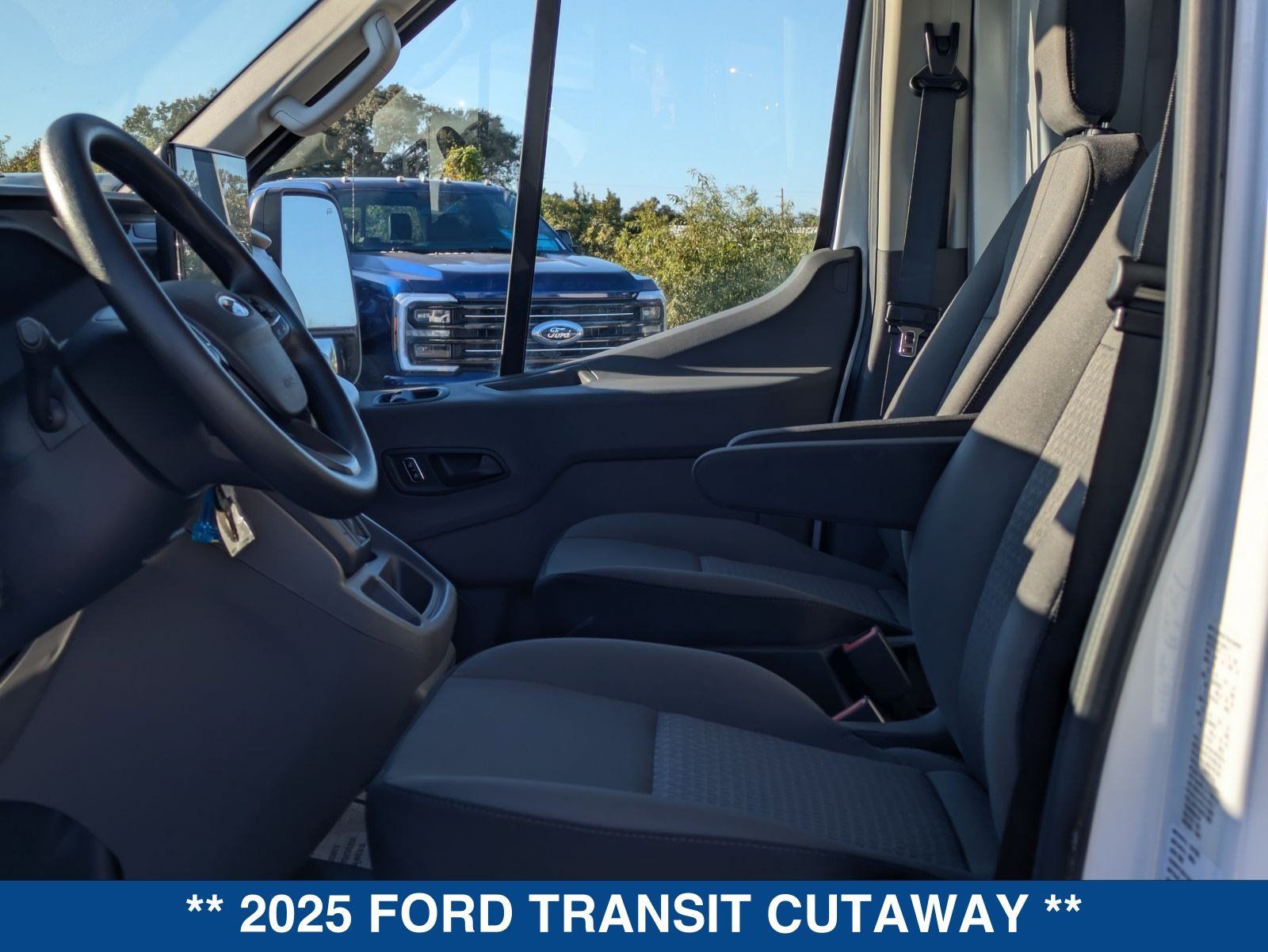 New 2025 Ford Transit 350 w/ Interior Upgrade Package RWD image 19