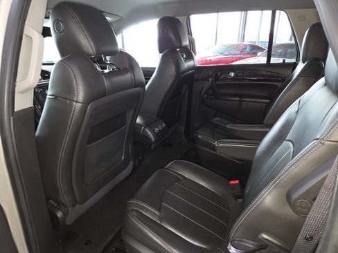 Used 2015 Buick Enclave Leather FWD image 21