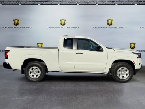 Used 2022 Nissan Frontier S image 6