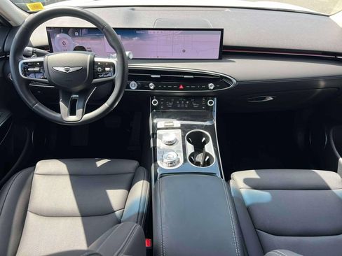 Certified 2026 Genesis GV70 2.5T AWD/4WD image 13