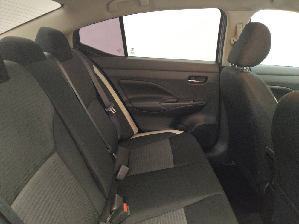 Used 2020 Nissan Versa SV FWD image 19