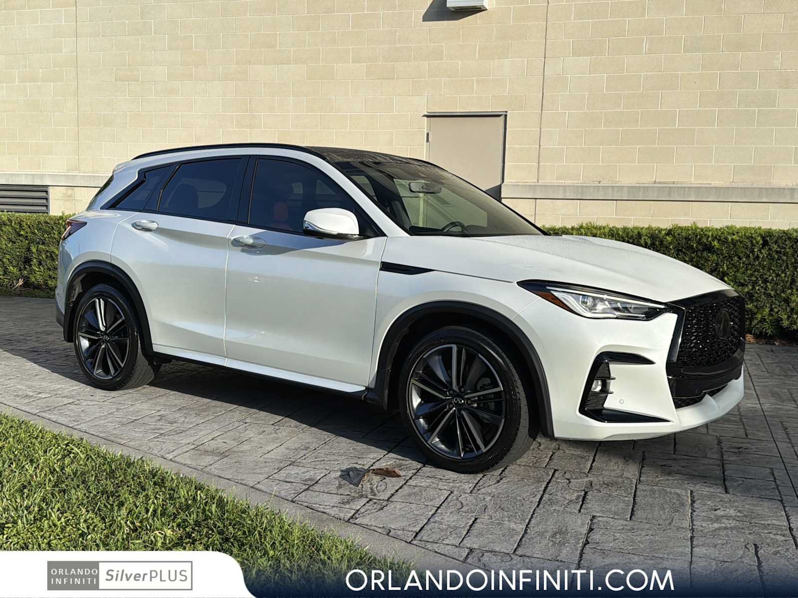 Used 2024 INFINITI QX50 Sport FWD image 1