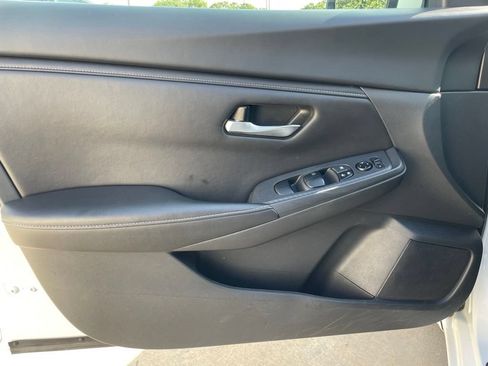 Used 2024 Nissan Sentra SV w/ All-Weather Package FWD image 17
