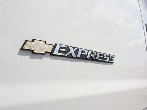 New 2025 Chevrolet Express 2500 w/ Driver Convenience Package image 23