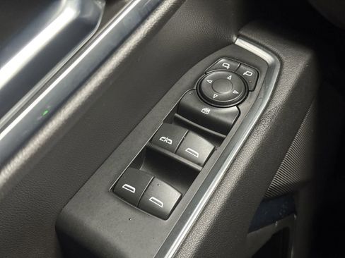 Used 2024 Chevrolet Silverado 1500 LT image 15