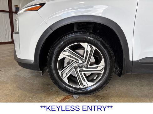 Used 2023 Hyundai Santa Fe SEL w/ Winter Weather Package FWD image 10