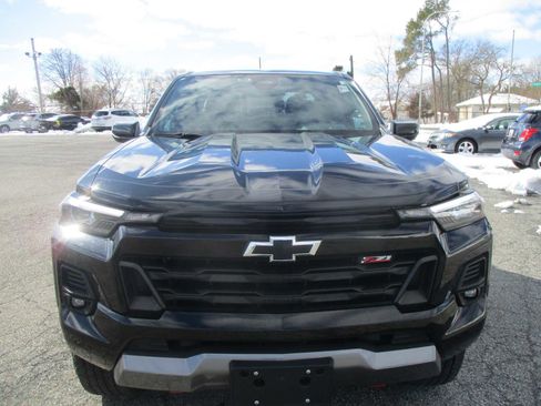 Used 2023 Chevrolet Colorado Z71 w/ Z71 Convenience Package 2 image 5