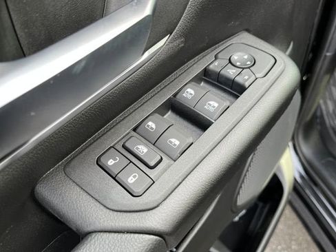 New 2026 RAM 1500 Big Horn w/ Night Edition image 15