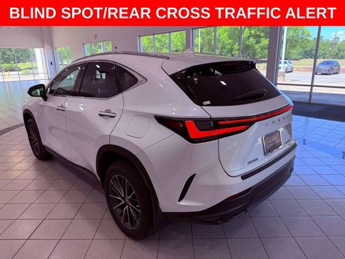 Used 2024 Lexus NX 350 AWD image 5