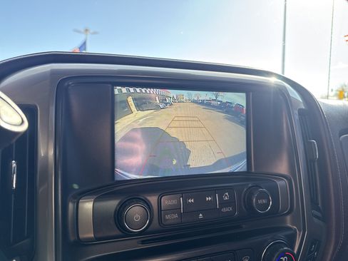 Used 2018 Chevrolet Silverado 2500 High Country w/ Duramax Plus Package image 24