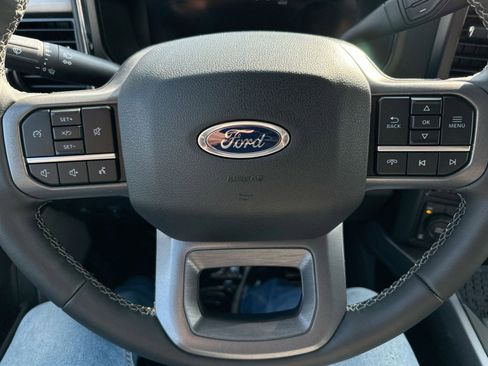 New 2026 Ford F250 Lariat w/ Chrome Package image 19