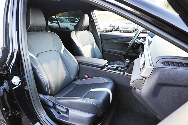 Used 2026 Toyota Camry SE w/ Convenience Package FWD image 19