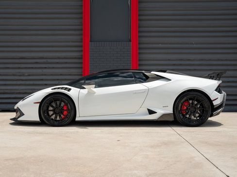 Used 2015 Lamborghini Huracan LP 610-4 AWD/4WD image 15