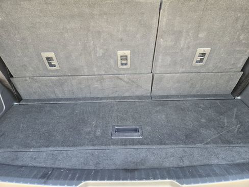 Used 2023 Ford Expedition XLT RWD image 41