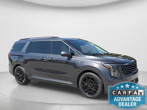 Used 2025 Kia Carnival SX Prestige FWD image 5
