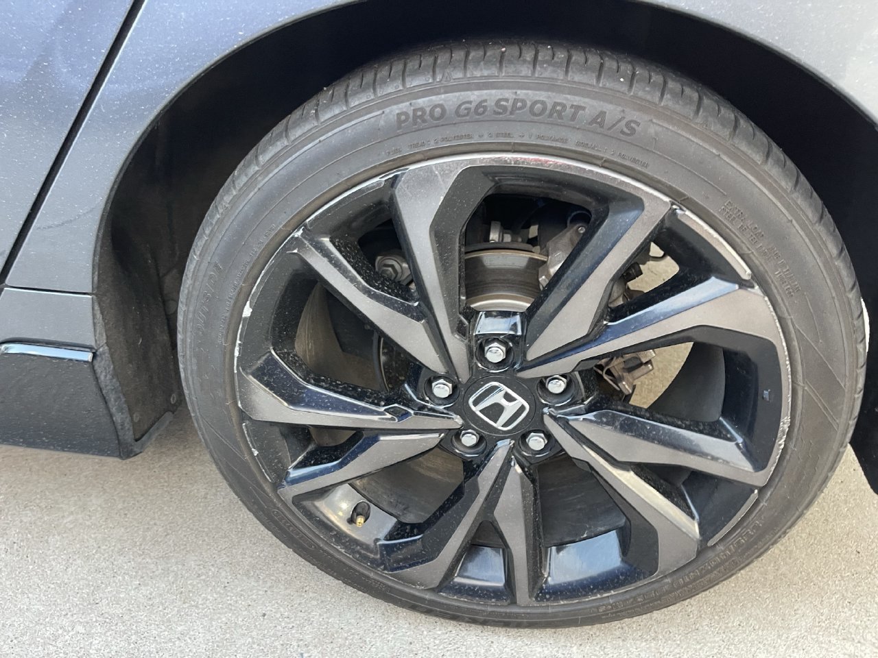 Used 2018 Honda Civic Sport Touring image 8