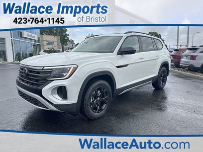 New 2024 Volkswagen Atlas Peak Edition SEL