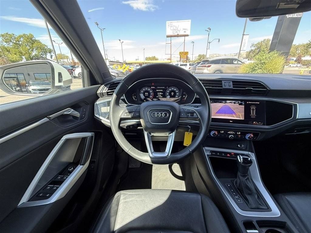 Used 2025 Audi Q3 2.0T Premium AWD/4WD image 22