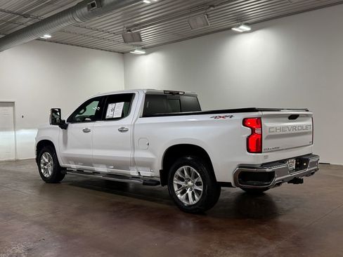 Used 2021 Chevrolet Silverado 1500 LTZ AWD/4WD image 5