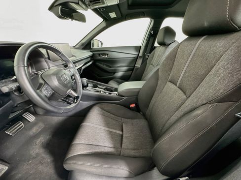 Used 2024 Honda Accord Sport image 13