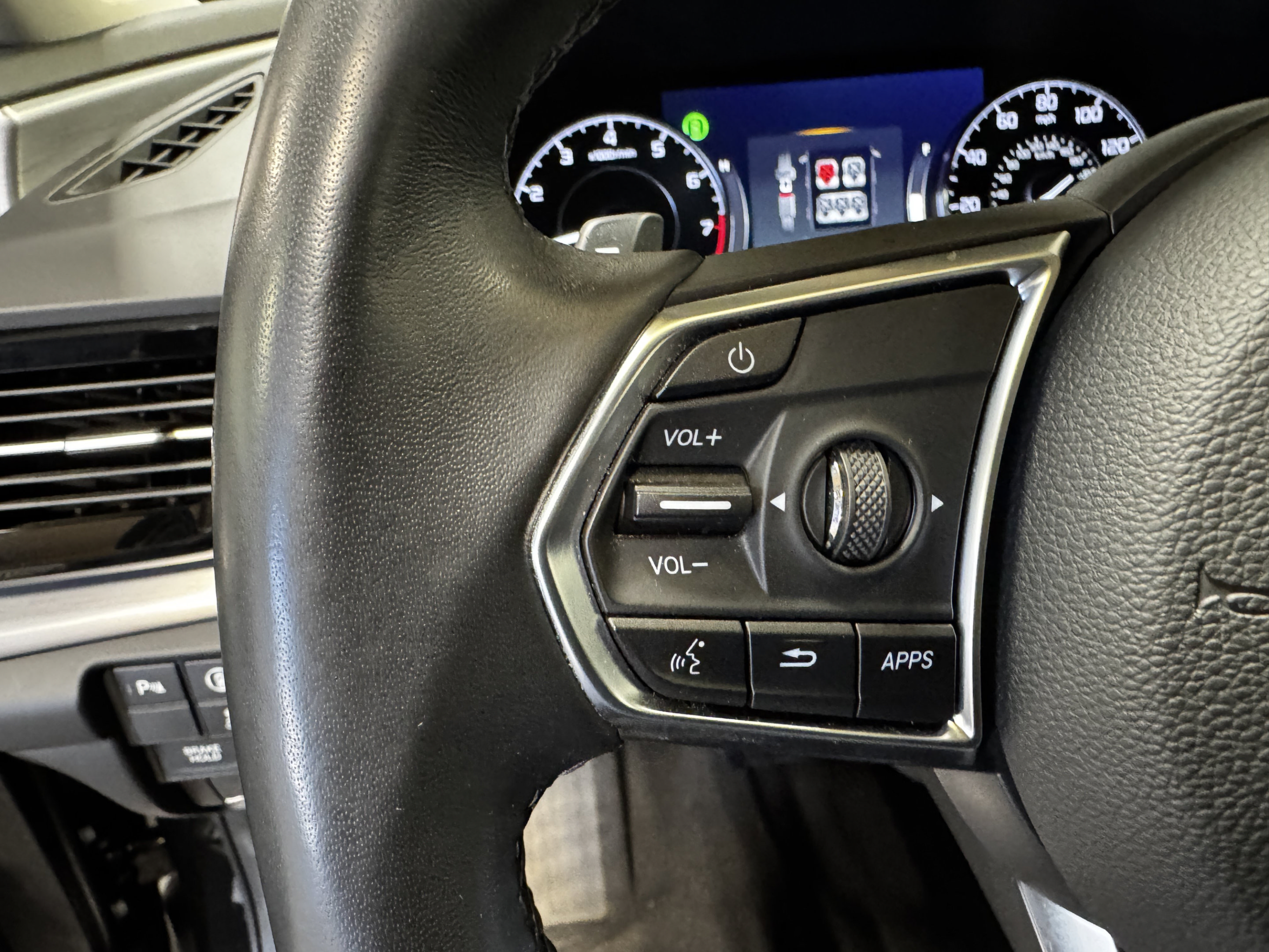 Used 2024 Acura RDX w/ Technology Package AWD/4WD image 17