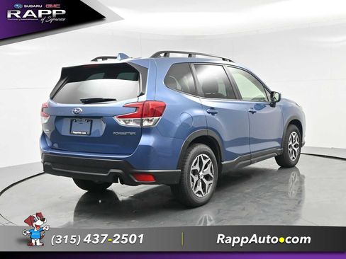 Used 2023 Subaru Forester Premium AWD/4WD image 62