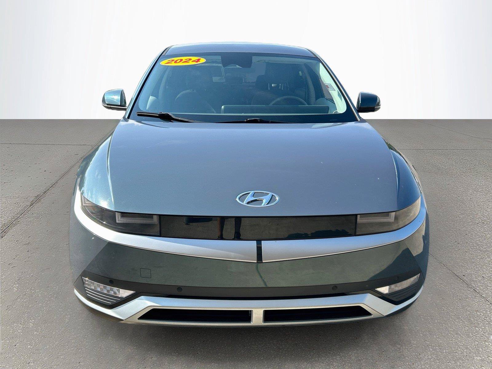 Used 2024 Hyundai Ioniq 5 SEL RWD image 9