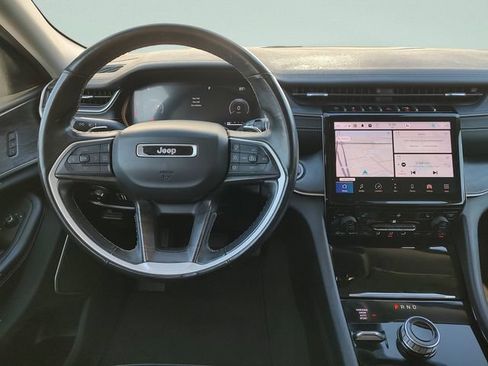 Certified 2021 Jeep Grand Cherokee L Limited AWD/4WD image 10