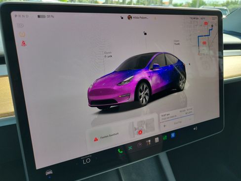 Used 2023 Tesla Model Y Long Range AWD/4WD image 26