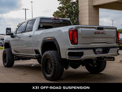 Used 2022 GMC Sierra 2500 Denali image 6