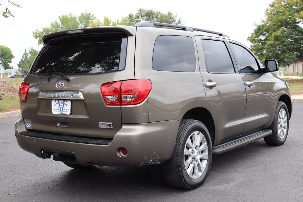 Used 2013 Toyota Sequoia Limited AWD/4WD image 5