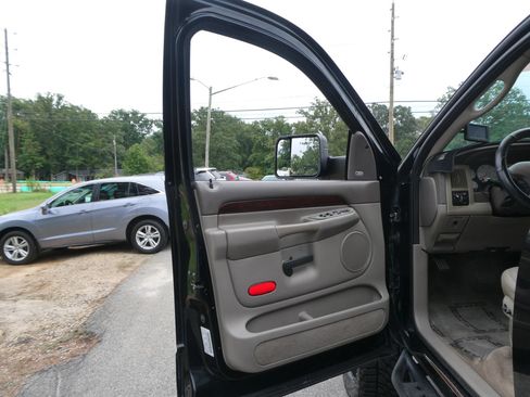Used 2003 Dodge Ram 3500 Truck SLT AWD/4WD image 11