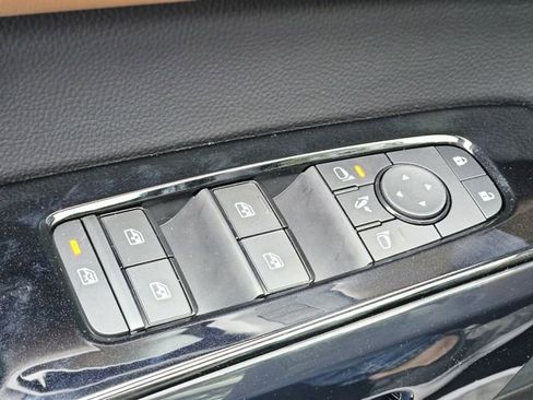 New 2026 Nissan Pathfinder Platinum w/ Cargo Package image 20