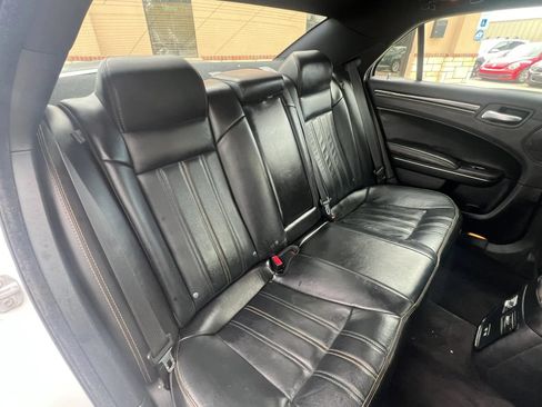 Used 2017 Chrysler 300 S w/ 300S Premium Group RWD image 34