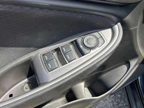 Used 2023 Chevrolet Malibu LT FWD image 13