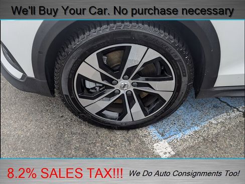 Used 2021 Volvo V60 T5 Cross Country w/ Climate Package image 11