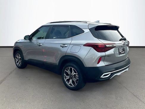 Certified 2021 Kia Seltos EX AWD/4WD image 5