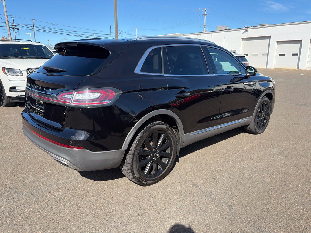 Used 2022 Lincoln Nautilus Reserve w/ Monochromatic Package AWD/4WD image 6