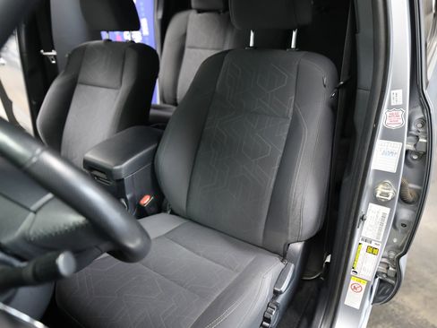 Used 2019 Toyota Tacoma TRD Off-Road w/ Technology Package image 20