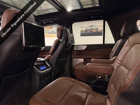 Certified 2022 Lincoln Navigator L Reserve image 15