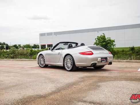 Used 2009 Porsche 911 Carrera RWD image 44