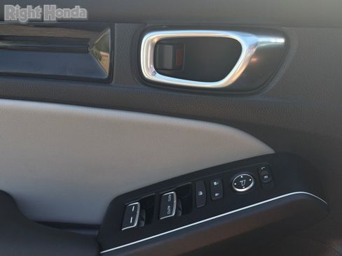 Certified 2025 Honda Civic Sport Touring image 13