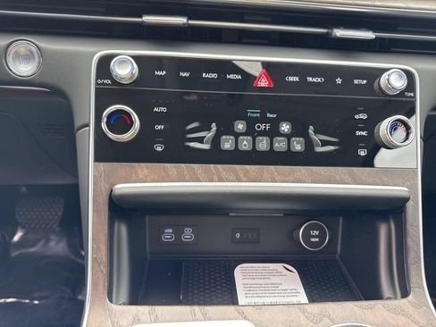 New 2026 Genesis GV80 2.5T Select AWD/4WD image 25